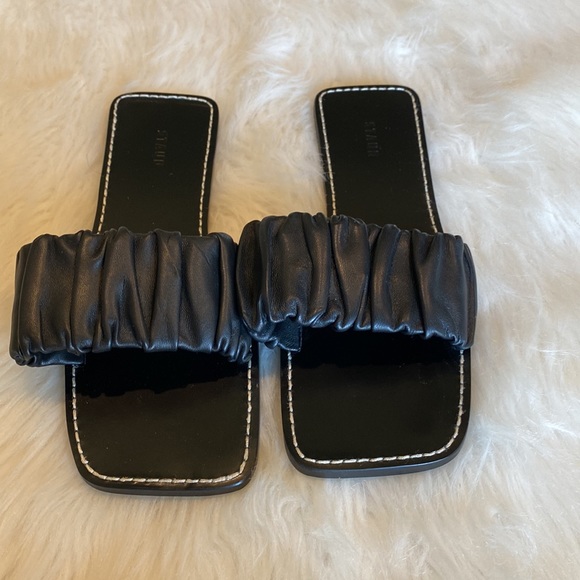 STAUD Nina Flat Ruched Slide Sandal - Picture 3 of 10